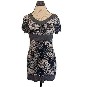 Poetry Clothing Dress Size Medium Short Sleeve Mini Short Back Tied Floral Print